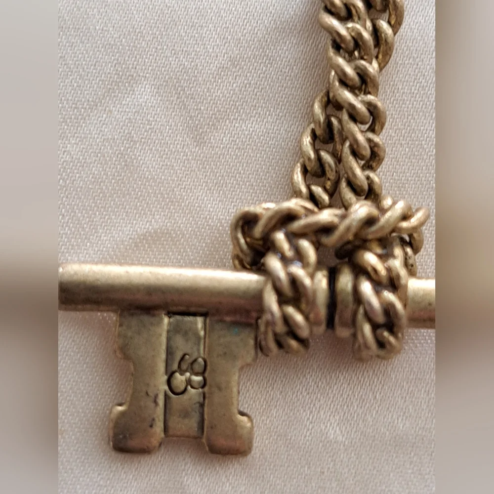 Key Necklace 8/14